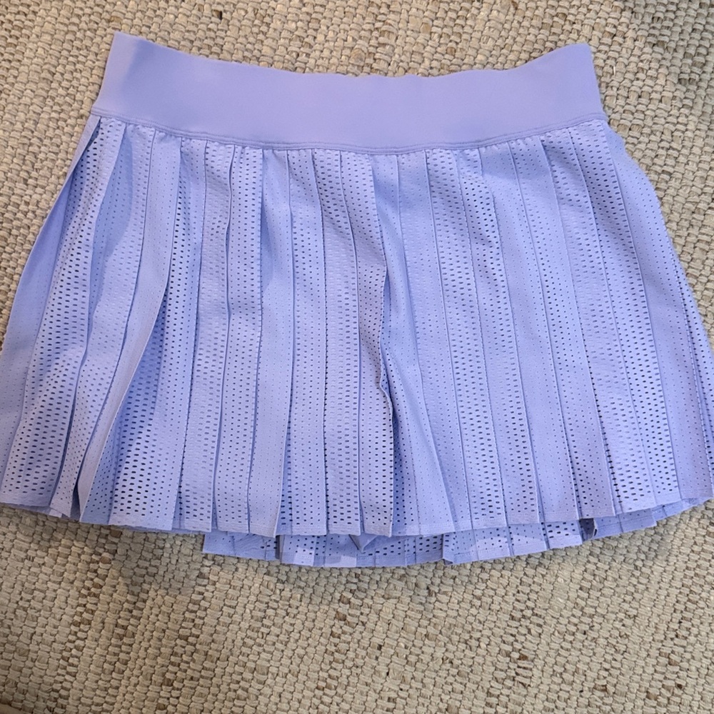 LIKE NEW Lululemon Pleated Open-Knit High-Rise Tennis Skirt - Resale Sz 8 - Picture 6 of 8